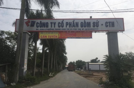 Tin trong nước - Vụ nước sạch sông Đà bị nhiễm bẩn: Thủ kho công ty gốm sứ Thanh Hà cung cấp dầu thải cho các nghi phạm