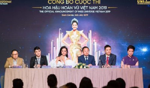 Chuyện làng sao - Phó BTC Hoa hậu hoàn vũ Việt Nam Trần Việt Bảo Hoàng: 'Xuất phát điểm không quan trọng bằng đích đến'