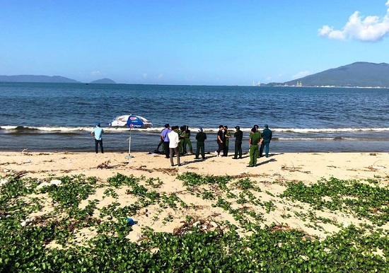Tin trong nước - Đà Nẵng: Đang câu cá, hoảng hốt phát hiện thi thể nữ giới trôi trên biển