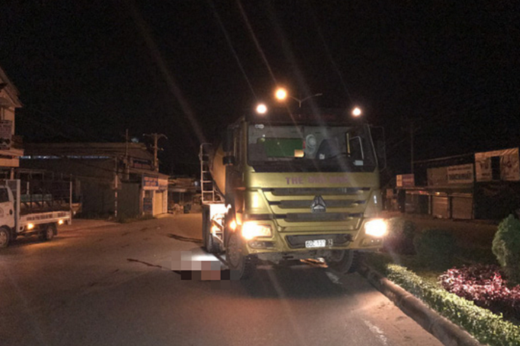 Tin trong nước - Kiên Giang: Lao từ nhà nghỉ ra trúng đầu xe bồn, người đàn ông tử vong trong tình trạng lõa thể