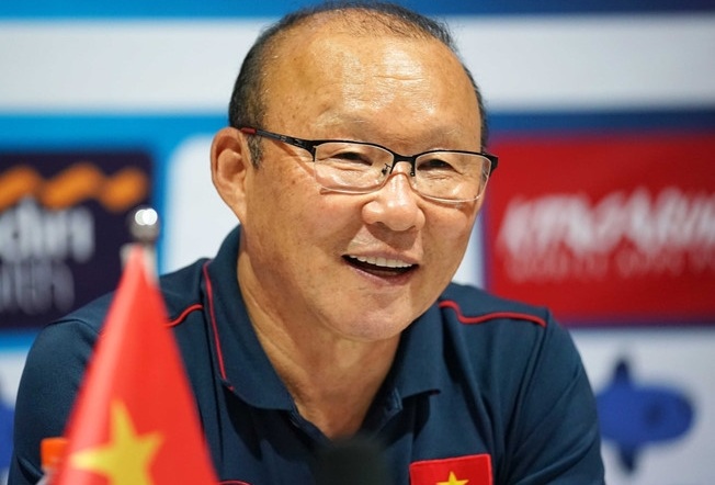 Bóng đá - Trước khi kí hợp đồng với HLV Shin Tae Young, Liên đoàn Bóng đá Indonesia từng liên lạc với thầy Park 