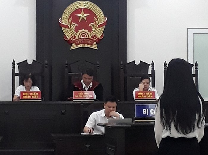 An ninh - Hình sự - Rủ bạn bè bán dâm cho các đại gia ở Hà Nội, 'tú bà' lĩnh án 3 năm tù