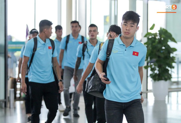 Bóng đá - Thầy trò HLV Park Hang- seo lên đường sang Thái Lan, chuẩn bị thi đấu Vòng loại thứ 2 World Cup 2022 (Hình 9).