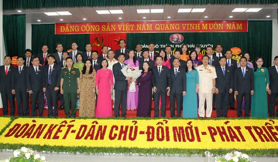 Tin trong nước - Tân Bí thư Thành ủy Thái Nguyên vừa được bầu là ai?
