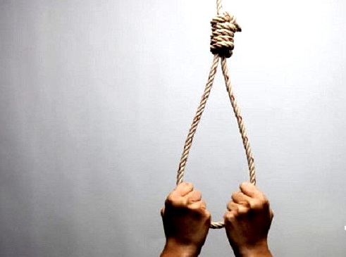 Tin trong nước - Nghệ An: Nghi án nam sinh lớp 6 treo cổ tự tử tại nhà