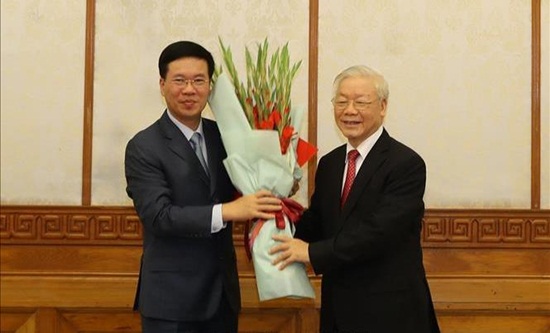 Tin trong nước - Tổng Bí thư, Chủ tịch nước Nguyễn Phú Trọng trao quyết định phân công Ủy viên Bộ Chính trị (Hình 6).