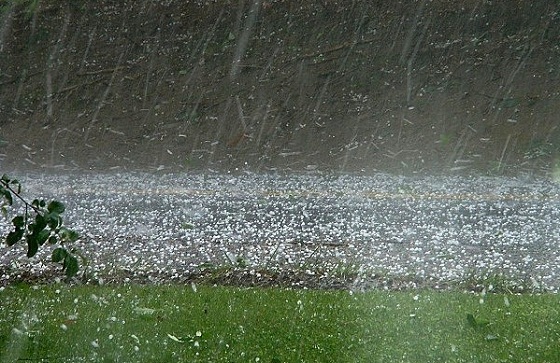 Tin trong nước - Tin tức dự báo thời tiết mới nhất hôm nay 5/4: Cảnh báo lốc, sét, mưa đá, gió giật mạnh ở khu vực vùng núi Bắc Bộ
