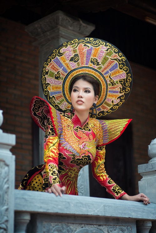 Giải trí - Tin tức giải trí mới nhất ngày 20/10: Người đẹp Việt Nam đăng quang Hoa hậu Siêu Hoàn Cầu 2019 (Hình 2).