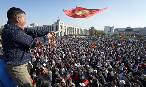 Tin thế giới - Kyrgyzstan đóng cửa biên giới, các đảng phái phe đối lập mâu thuẫn nội bộ