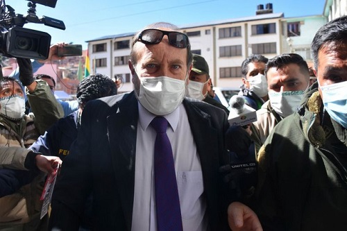 Tin thế giới - Bolivia bắt giữ Bộ trưởng Y tế vì nghi thổi giá máy trợ thở nhập khẩu