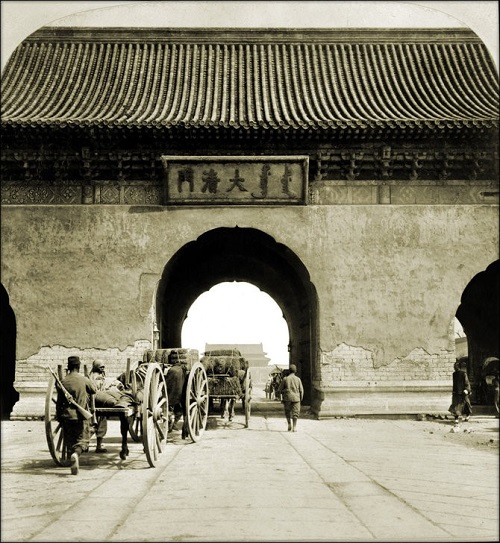 Giải trí - Loạt ảnh cho thấy cuộc sống 'không như phim' ở Trung Quốc 100 năm trước (Hình 7).