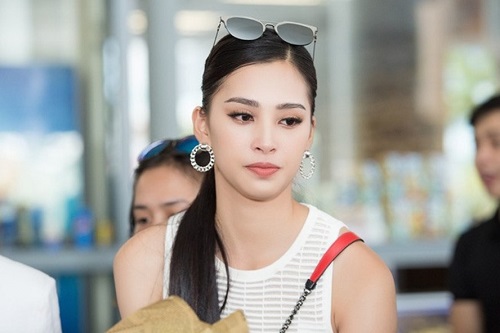 Việc tốt quanh ta - Hoa hậu Tiểu Vy ủng hộ 200 triệu đồng hỗ trợ Đà Nẵng chống dịch Covid-19