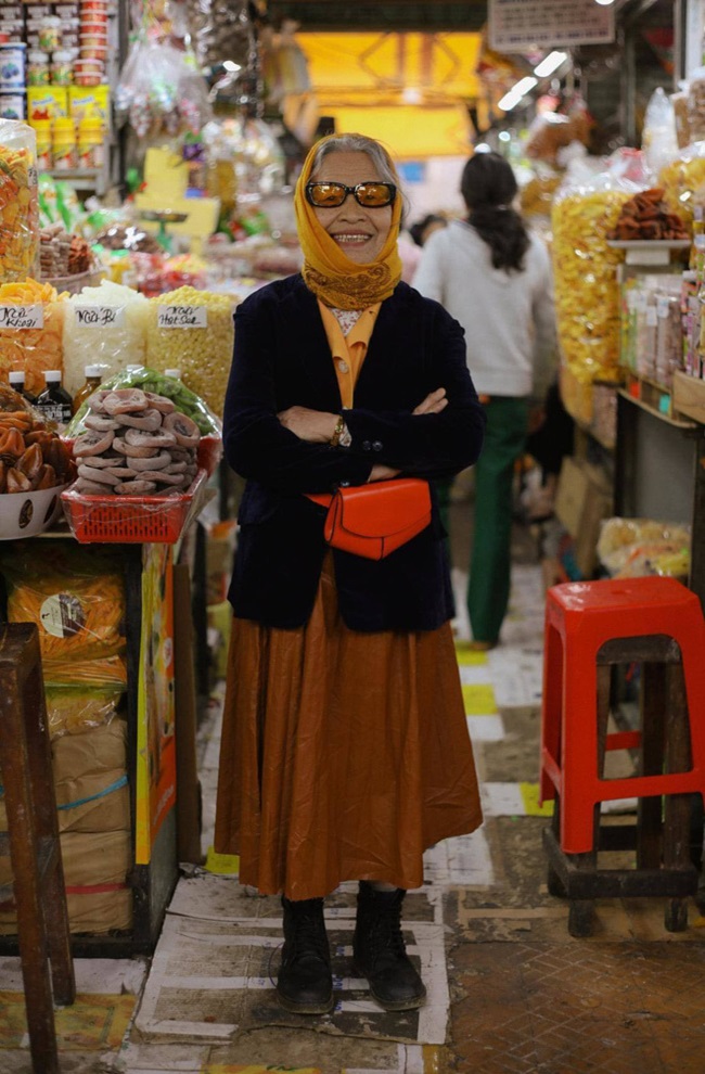 Cộng đồng mạng - Bà nội U90 lên đồ sành điệu, cùng cháu gái chụp bộ ảnh 'khí chất' ở Đà Lạt (Hình 4).