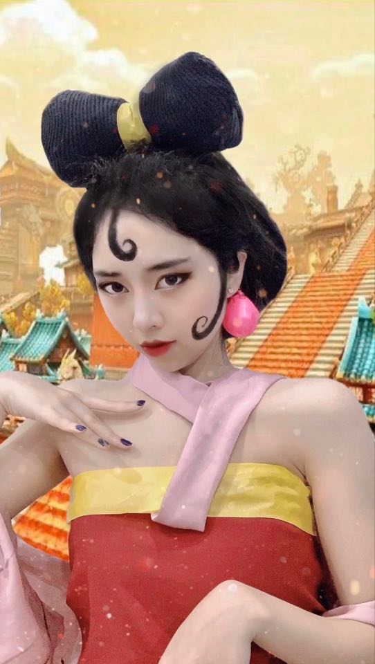 Cộng đồng mạng - Hotgirl chế phụ kiện 'chất phát ngất', hô biến thành nhân vật cổ trang Trung Quốc đầy 'thần thánh' (Hình 6).
