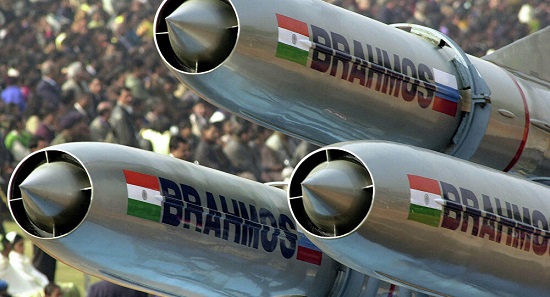 Tin thế giới - Ấn Độ bắn thử tên lửa siêu âm BrahMos gần biên giới Trung Quốc 