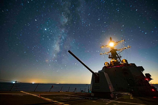 Tin thế giới - Hải quân Mỹ dự kiến 'tích hợp' tên lửa siêu thanh lên các khu trục hạm 