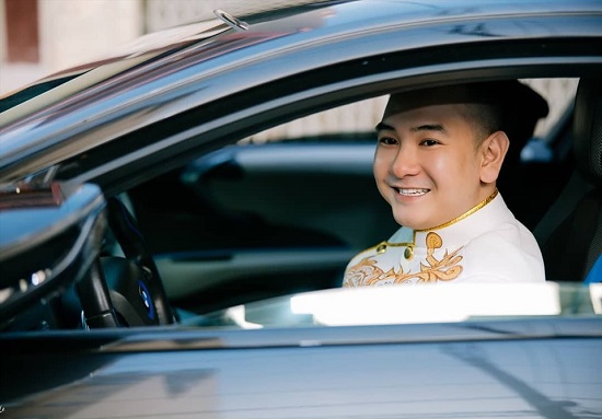 Chuyện làng sao - 'Streamer giàu nhất Việt Nam' tiết lộ ngày lên xe hoa với bạn gái 18 tuổi 