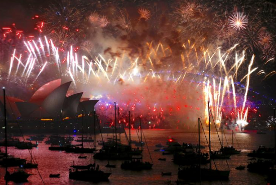 Tin thế giới - Tết 2021: Sydney bắn pháo hoa đêm giao thừa nhưng cấm đám đông tụ tập 