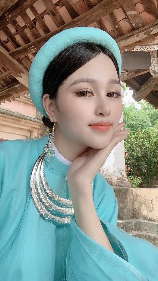 Giải trí - Cô gái chân dài 1,21m thi Hoa hậu Việt Nam 2020, sở hữu nụ cười tỏa nắng 'đốn tim' người nhìn (Hình 3).