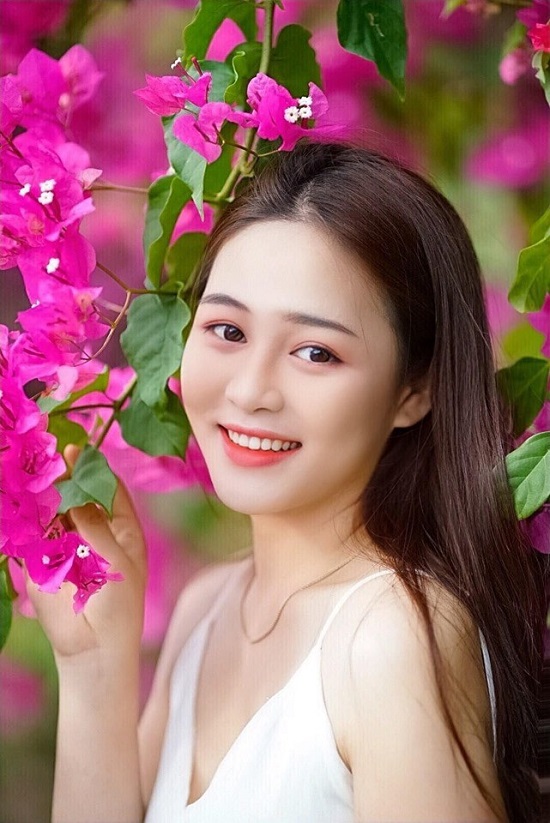 Giải trí - 9x có gương mặt đẹp như 'nữ thần' dự kiến sẽ là ứng viên tiềm năng của Hoa hậu Việt Nam 2020 