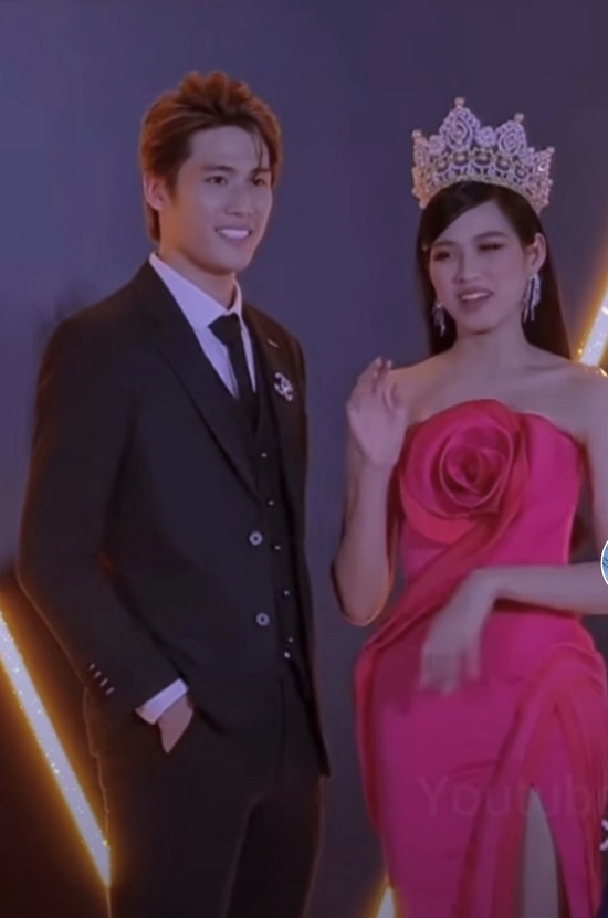 Chuyện làng sao - Hoa hậu Đỗ Thị Hà lên tiếng vì bị tố 'chảnh' khi từ chối đồng nghiệp nam ôm eo chụp ảnh
