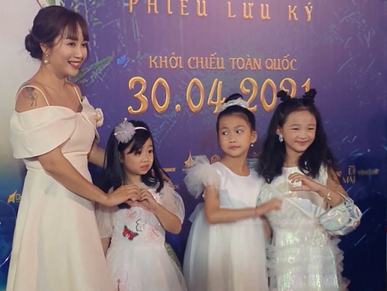 Tin tức giải trí - Tin tức giải trí mới nhất ngày 30/4: Ốc Thanh Vân hé lộ cuộc sống hiện tại của con gái Mai Phương 
