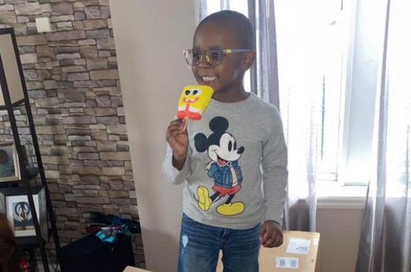Cộng đồng mạng - Thích thú đặt mua kem vì có hình SpongeBob, con trai 4 tuổi khiến mẹ “ngất xỉu” khi nhìn giá tiền