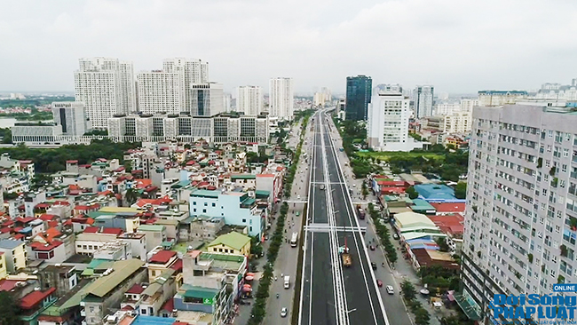 Tin trong nước - Cận cảnh cầu cạn 5.300 tỷ đồng ở Hà Nội, có làn thiết kế tốc độ lên đến 100km/h trước ngày thông xe (Hình 2).