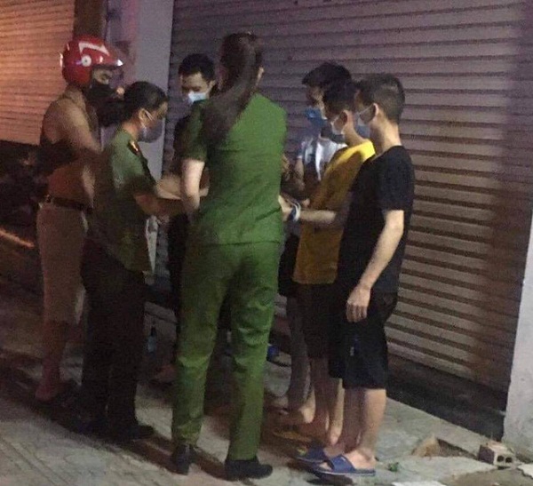 An ninh - Hình sự - Tạm giam người phụ nữ liên quan vụ 52 người Trung Quốc nhập cảnh trái phép vào Vĩnh Phúc