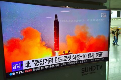 Hội đồng bảo an Liên Hiệp Quốc lên án vụ Triều Tiên thử tên lửa - Ảnh 1