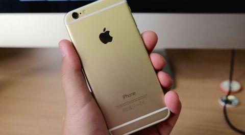 Không nhận lỗi, FPT Shop vẫn đổi iPhone 6S Gold mới cho khách - Ảnh 1