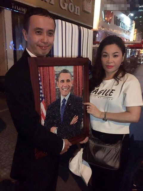 Dân mạng ngưỡng mộ chàng trai trẻ thức 2 đêm vẽ tranh tặng Tổng thống Obama - Ảnh 4