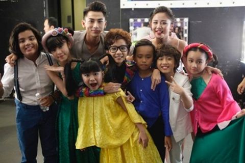 Vietnam Idol Kids: Hồ Văn Cường hát hụt hơi nhưng vẫn gây xúc động - Ảnh 2