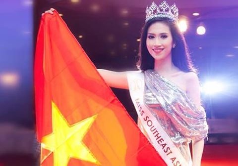 Chuẩn mực nào cho trình độ tiếng Anh của Hoa hậu Việt trong cuộc thi quốc tế? - Ảnh 1