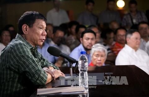 Tổng thống Phillippines không từ bỏ quyền đối với bãi cạn Scarborough  - Ảnh 1