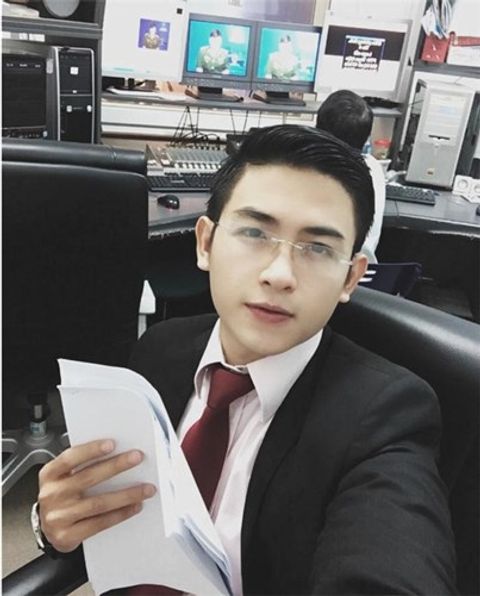 Bật mí về chàng phát thanh viên đẹp trai nhất Việt Nam - Ảnh 1