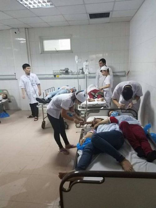 Thông tin mới nhất vụ 50 công nhân ngộ độc thực phẩm ở Nghệ An - Ảnh 1