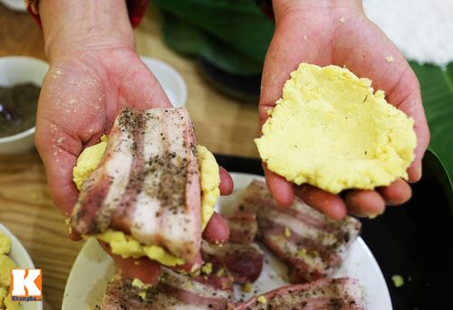 Bánh chưng nếp cẩm – khúc biến tấu cho ẩm thực truyền thống Tết - Ảnh 3