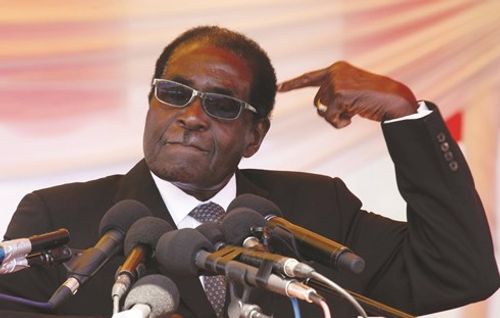 Tổng thống Zimbabwe Mugabe bị luận tội trước Quốc hội - Ảnh 1
