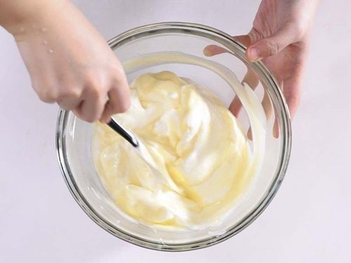 Cách làm bánh cupcake phô mai hương táo không cần lò nướng - Ảnh 8