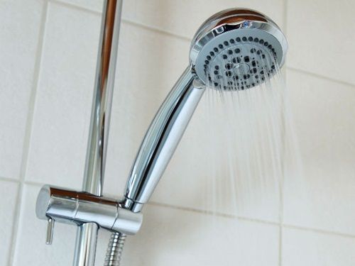 7 lý do khiến bạn nên dừng tắm nước nóng ngay - Ảnh 3