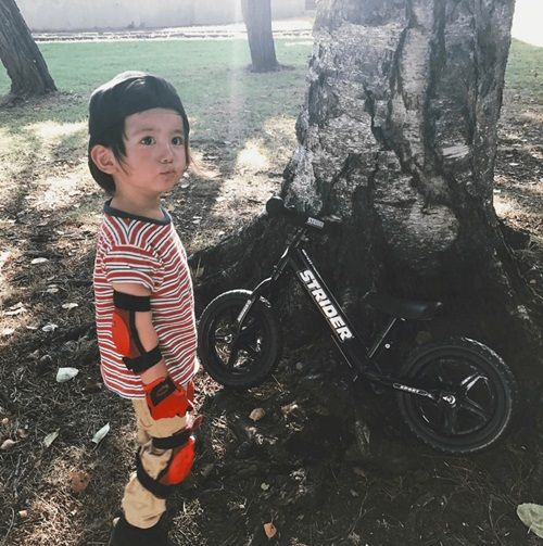 Tan chảy với những hình ảnh của nhóc tỳ cute nhất mạng Instagram - Ảnh 15