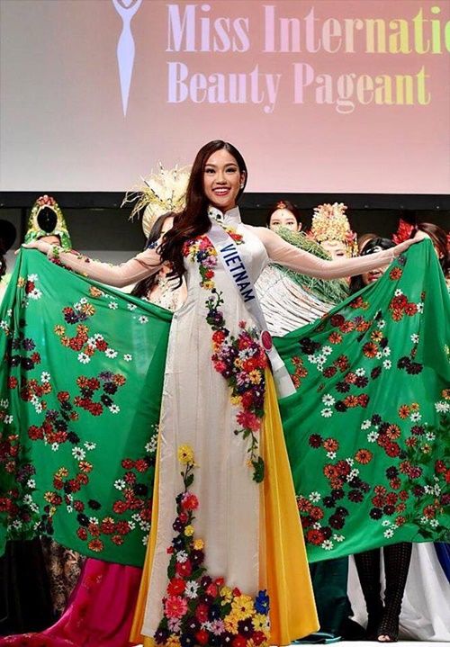 Người đẹp Việt tại đấu trường quốc tế 2016: Người đăng quang, kẻ "tay trắng" - Ảnh 3
