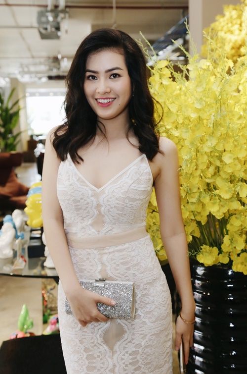 Hoa hậu Việt và câu chuyện đẫm nước mắt khi chân ướt chân ráo tới xứ cờ hoa - Ảnh 1