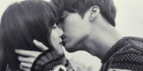 Ahn Jae Hyun kể về nụ hôn đầu "kỳ diệu" với Goo Hye Sun - Ảnh 2