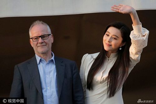 Phạm Băng Băng rạng rỡ cùng dàn giám khảo Cannes 2017 - Ảnh 12