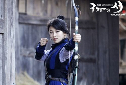 Suzy và hành trình từ "tình đầu quốc dân" trở thành ngôi sao Hallyu hàng đầu xứ Hàn - Ảnh 7