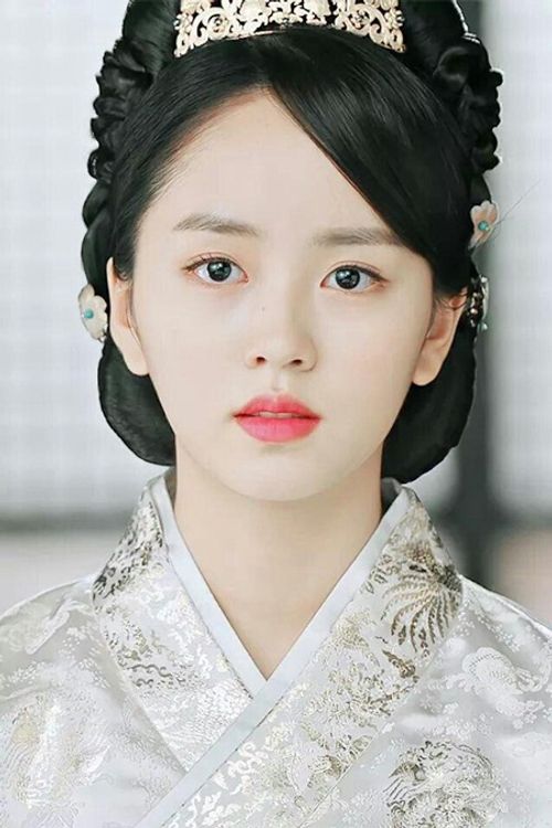 Hành trình trưởng thành của "nữ thần thế hệ mới" Kim So Hyun - Ảnh 6