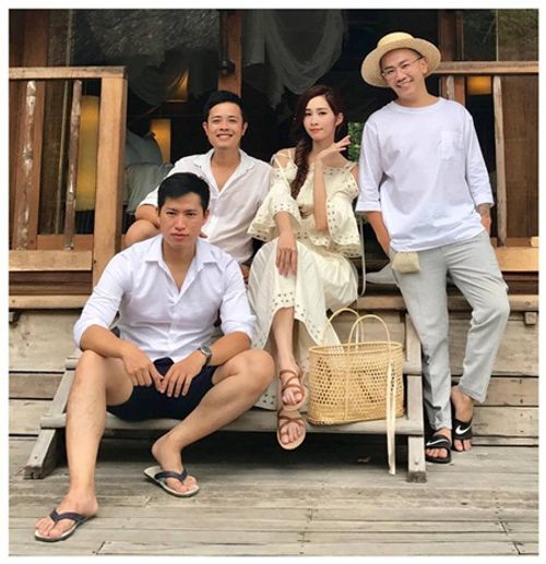 Hoa hậu Đặng Thu Thảo bất ngờ lên xe hoa, hé lộ hậu trường ảnh cưới cực hiếm - Ảnh 2
