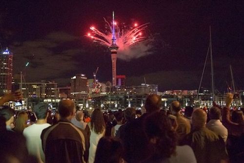 New Zealand chào đón năm mới 2017 với màn pháo hoa ngoạn mục  - Ảnh 3